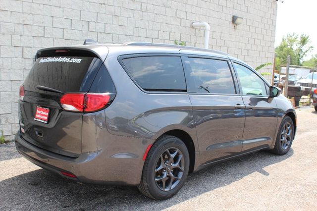 2018 Chrysler Pacifica Touring L FWD - 22895308 - 5