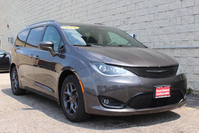 2018 Chrysler Pacifica Touring L FWD - 22895308 - 6