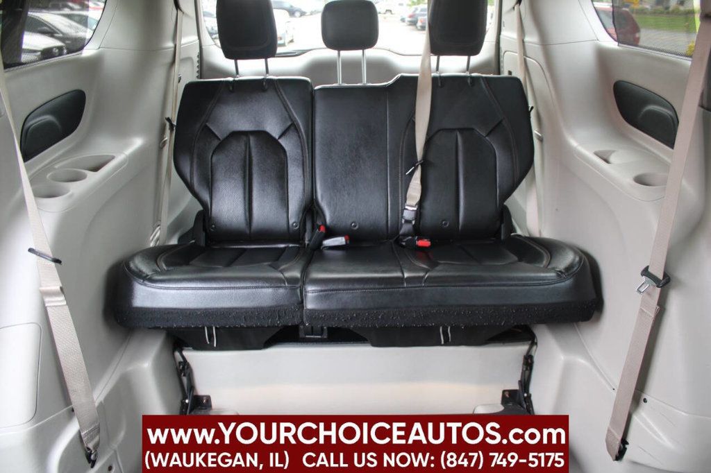 2018 Chrysler Pacifica Touring L FWD - 22900445 - 28