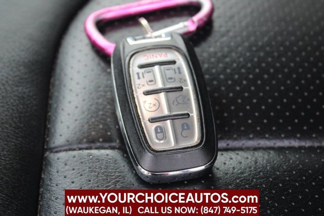 2018 Chrysler Pacifica Touring L FWD - 22900445 - 37