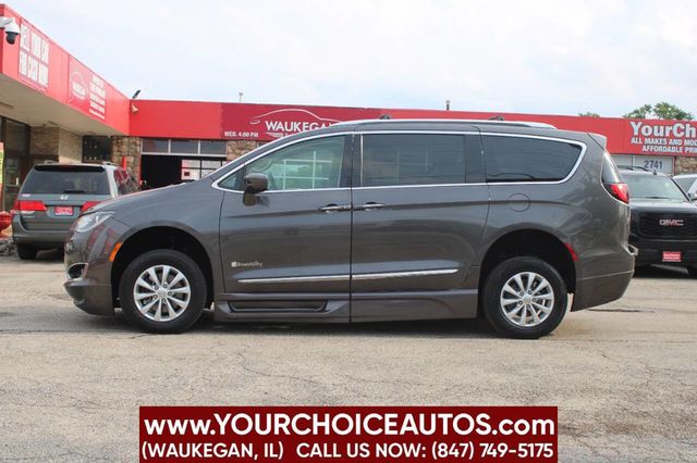 2018 Chrysler Pacifica Touring L FWD - 22900445 - 8