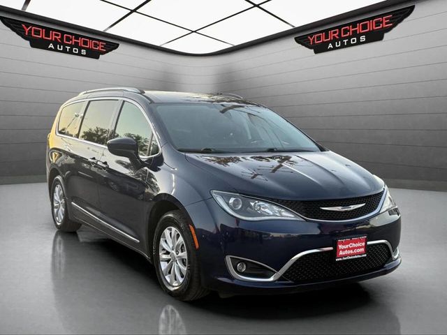 2018 Chrysler Pacifica Touring L FWD - 22929898 - 1