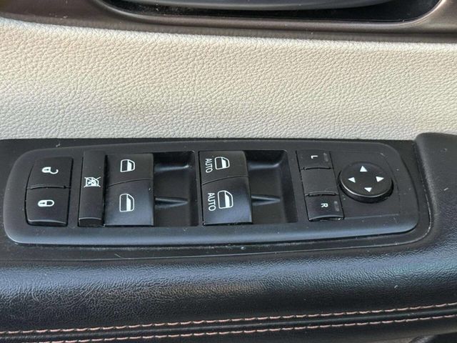 2018 Chrysler Pacifica Touring L FWD - 22929898 - 27