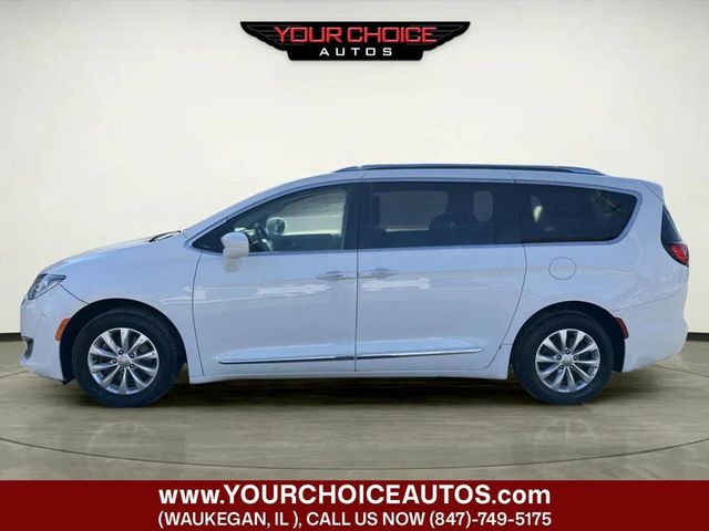 2018 Chrysler Pacifica Touring L FWD - 22959334 - 1