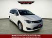 2018 Chrysler Pacifica Touring L FWD - 22959334 - 6