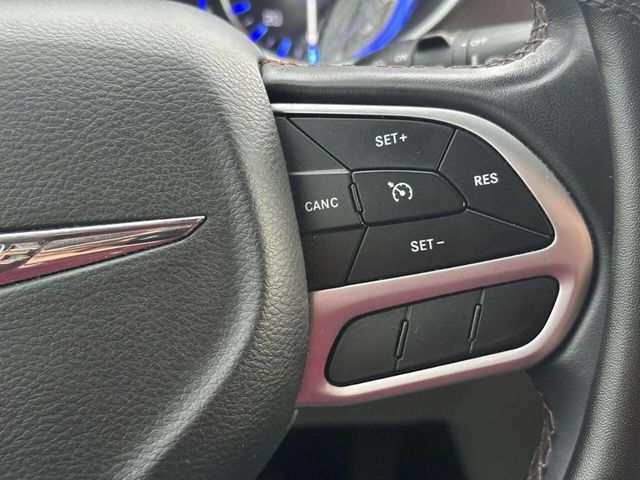 2018 Chrysler Pacifica Touring L FWD - 23015331 - 27