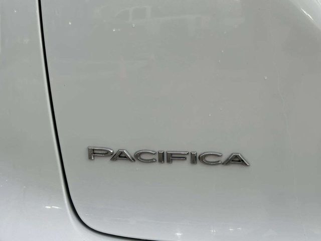 2018 Chrysler Pacifica Touring L FWD - 23015331 - 36