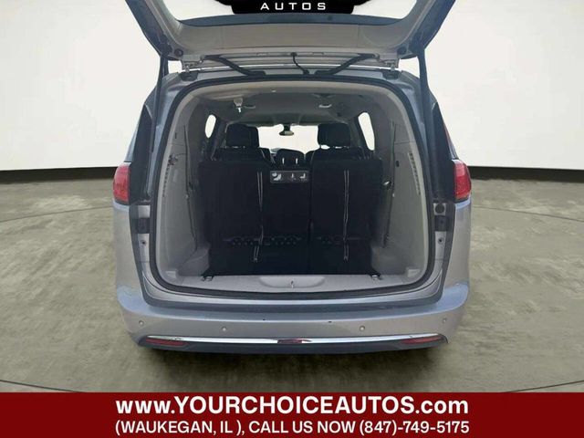 2018 Chrysler Pacifica Touring L FWD - 23032536 - 13
