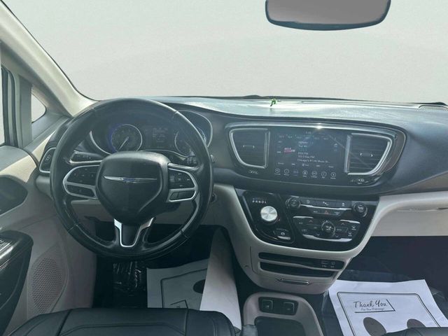 2018 Chrysler Pacifica Touring L FWD - 23032536 - 20