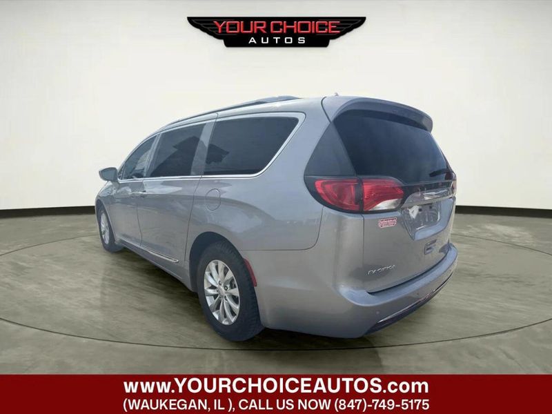 2018 Chrysler Pacifica Touring L FWD - 23032536 - 2