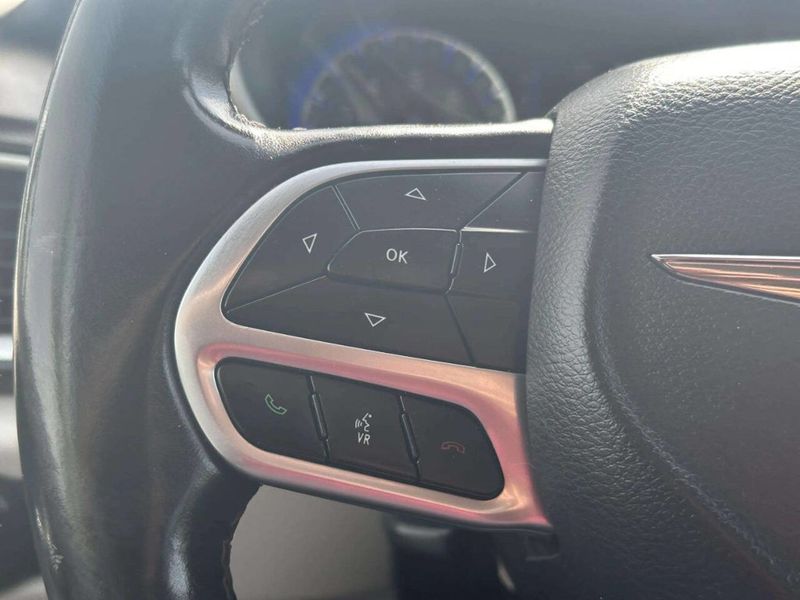 2018 Chrysler Pacifica Touring L FWD - 23032536 - 30