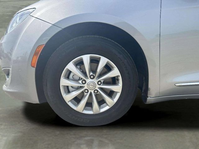 2018 Chrysler Pacifica Touring L FWD - 23032536 - 33