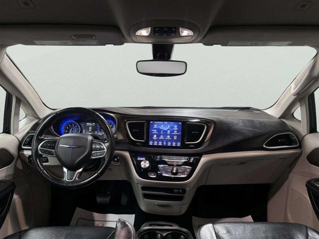 2018 Chrysler Pacifica Touring L FWD - 23036121 - 20