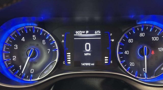 2018 Chrysler Pacifica Touring L FWD - 23036121 - 31