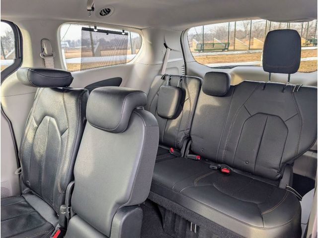 2018 Chrysler Pacifica Touring L FWD - 22960642 - 15