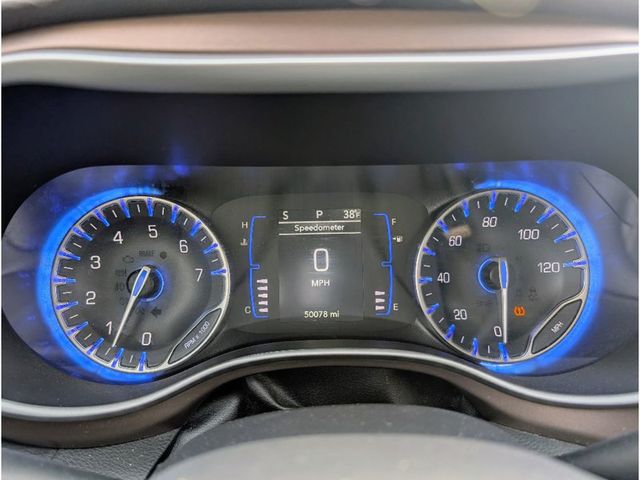 2018 Chrysler Pacifica Touring L FWD - 22960642 - 18