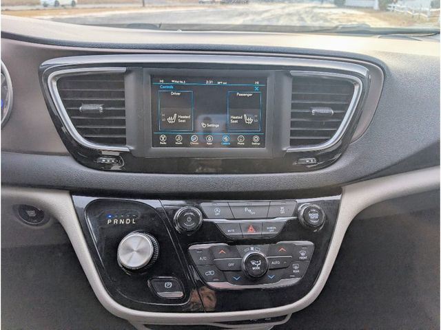 2018 Chrysler Pacifica Touring L FWD - 22960642 - 22