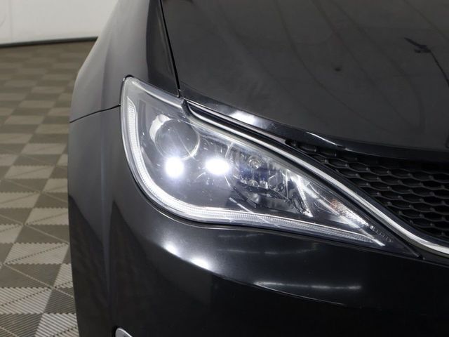 2018 Chrysler Pacifica Touring L FWD - 23024235 - 12