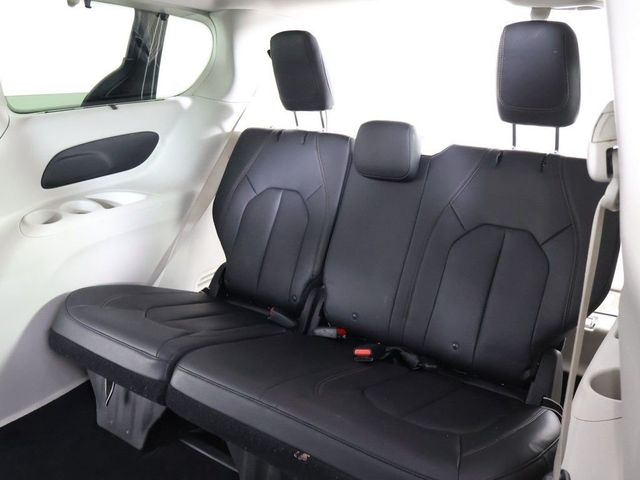 2018 Chrysler Pacifica Touring L FWD - 23024235 - 33