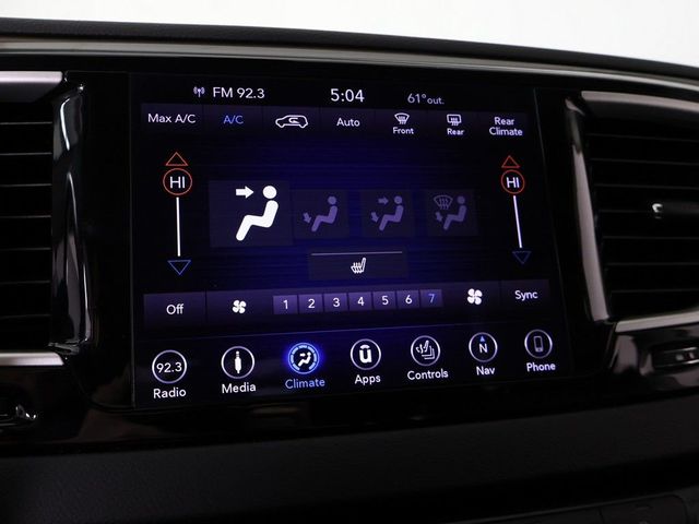 2018 Chrysler Pacifica Touring L FWD - 23024235 - 44