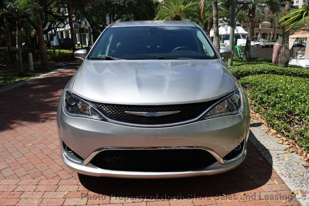 2018 Chrysler Pacifica Touring L FWD - 22426698 - 20