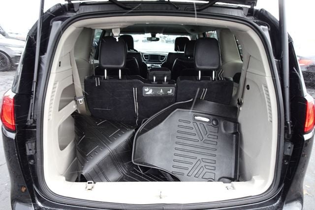 2018 Chrysler Pacifica Touring L FWD - 22951907 - 14