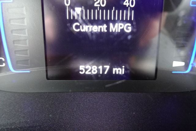 2018 Chrysler Pacifica Touring L FWD - 22951907 - 19