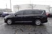 2018 Chrysler Pacifica Touring L FWD - 22951907 - 4