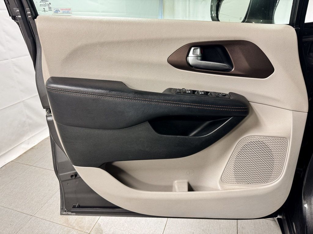 2018 Chrysler Pacifica TOURING L PLUS - 23050215 - 13