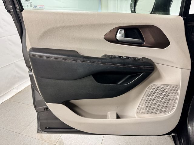 2018 Chrysler Pacifica TOURING L PLUS - 23050215 - 13