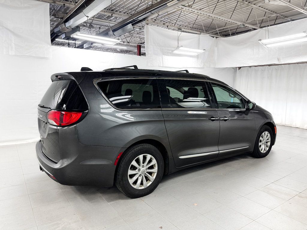 2018 Chrysler Pacifica TOURING L PLUS - 23050215 - 4