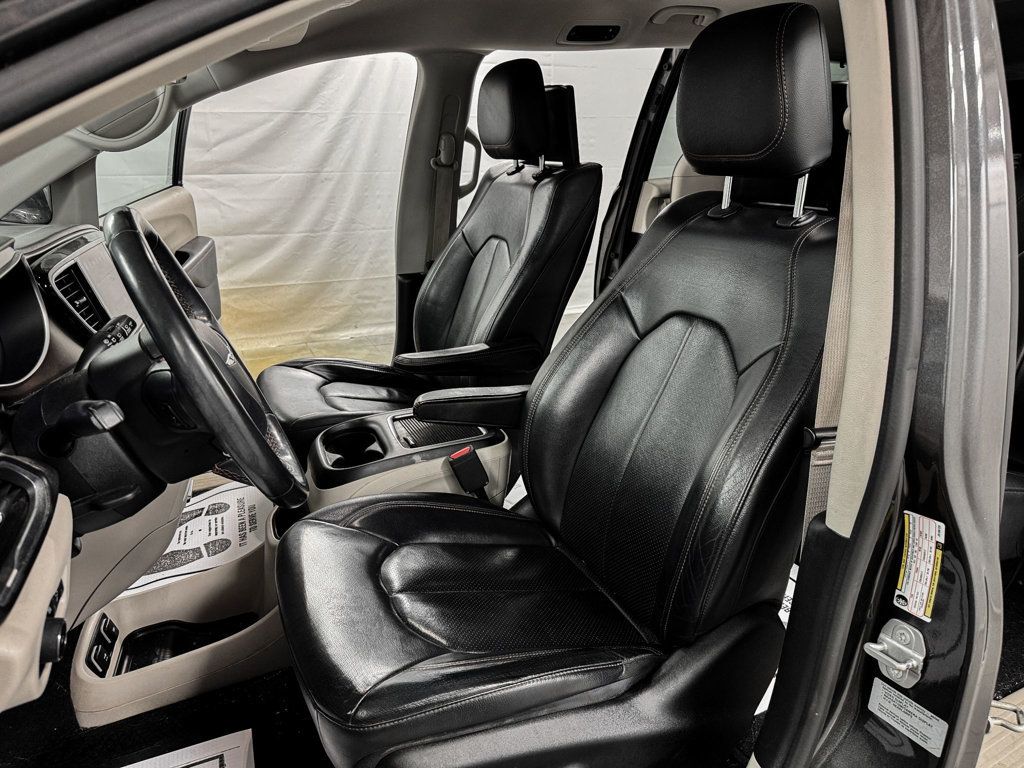 2018 Chrysler Pacifica TOURING L PLUS - 23050215 - 6