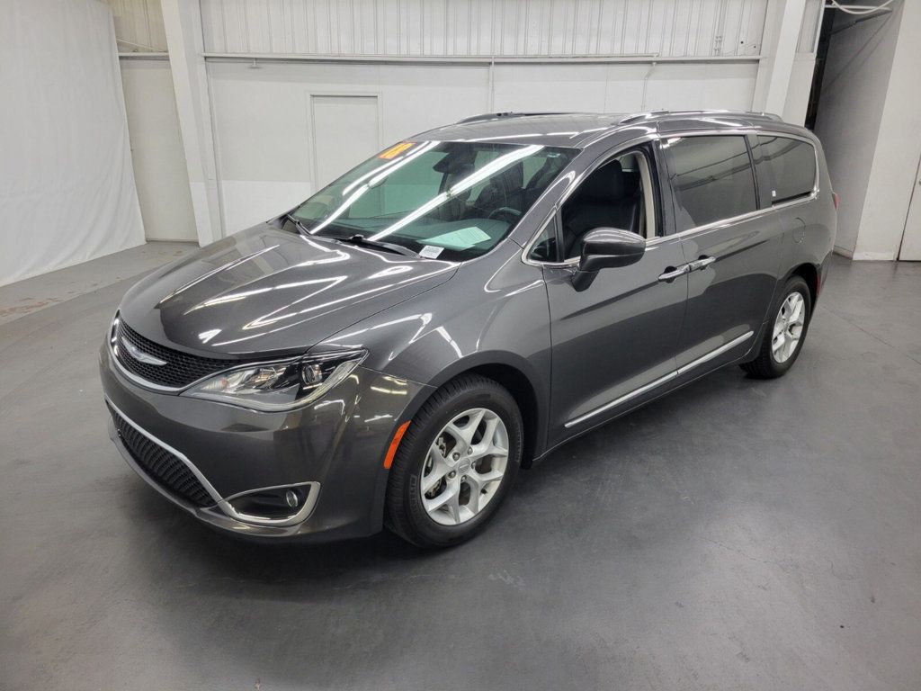 2018 Chrysler Pacifica Touring L Plus FWD - 22417528 - 0