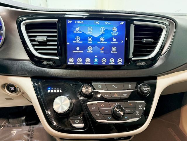 2018 Chrysler Pacifica Touring L Plus FWD - 22912523 - 15