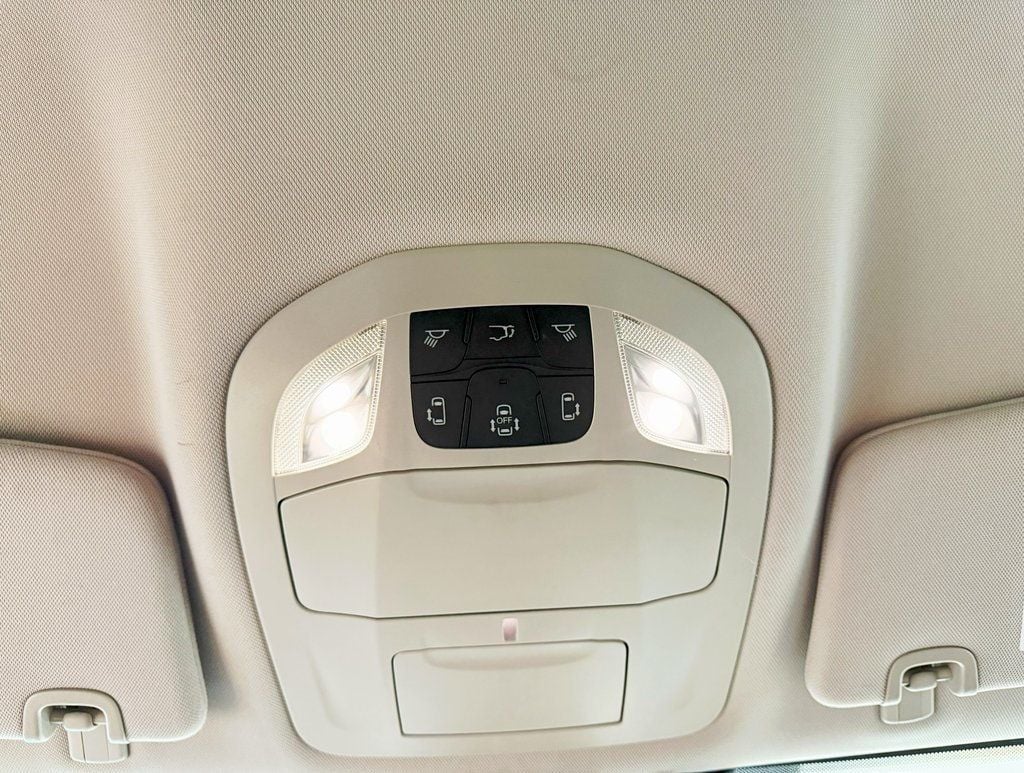 2018 Chrysler Pacifica Touring L Plus FWD - 22912523 - 23