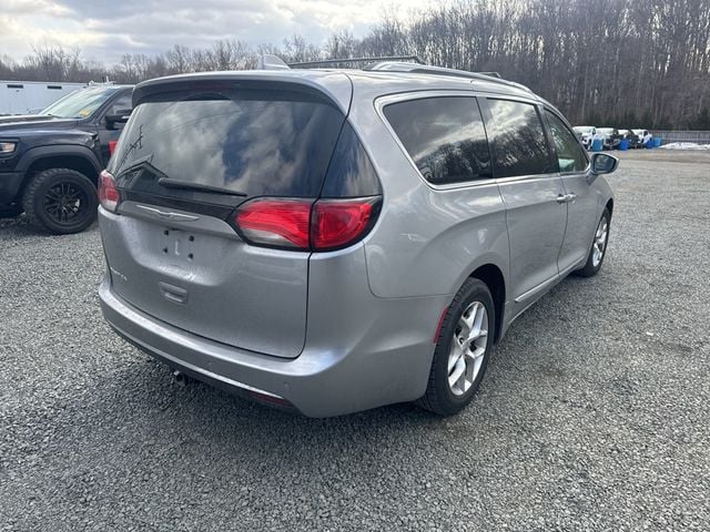 2018 Chrysler Pacifica Touring L Plus FWD - 22778231 - 6