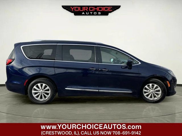 2018 Chrysler Pacifica Touring L Plus FWD - 22963947 - 5