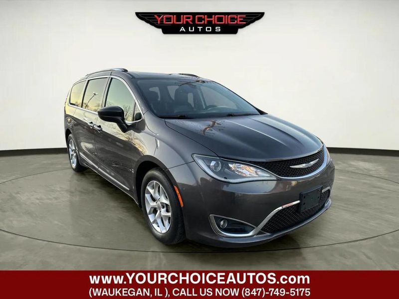 2018 Chrysler Pacifica Touring L Plus FWD - 22970218 - 6
