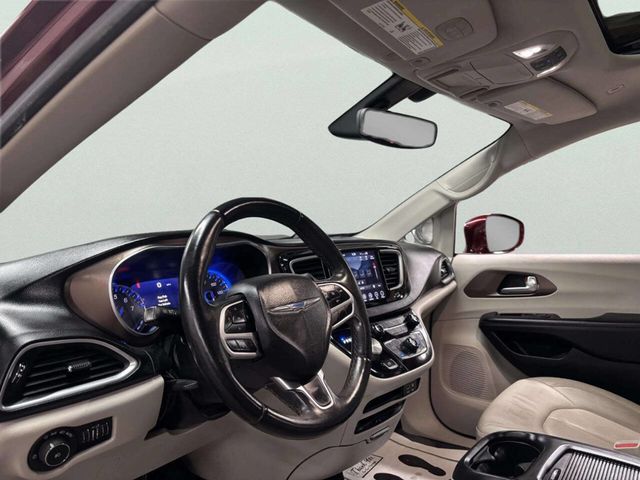 2018 Chrysler Pacifica Touring L Plus FWD - 22982596 - 10