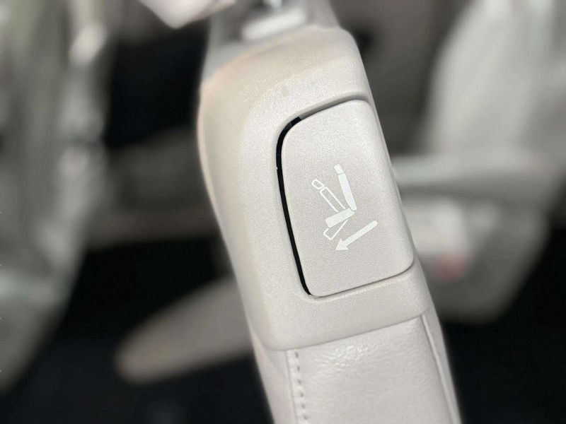 2018 Chrysler Pacifica Touring L Plus FWD - 22982596 - 15