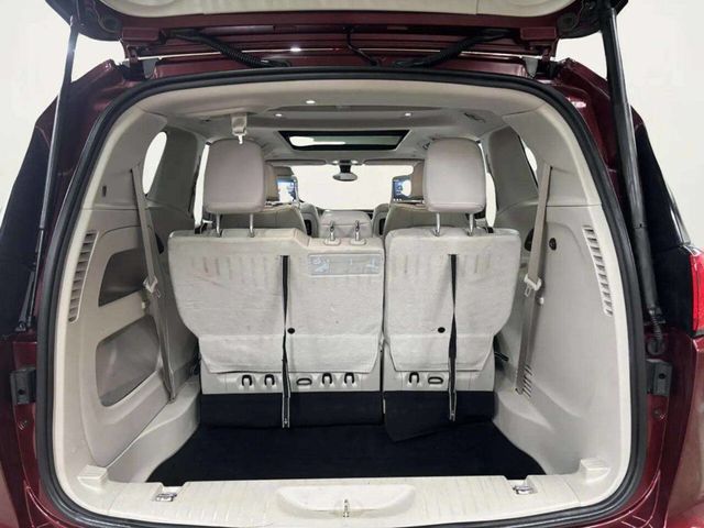 2018 Chrysler Pacifica Touring L Plus FWD - 22982596 - 17