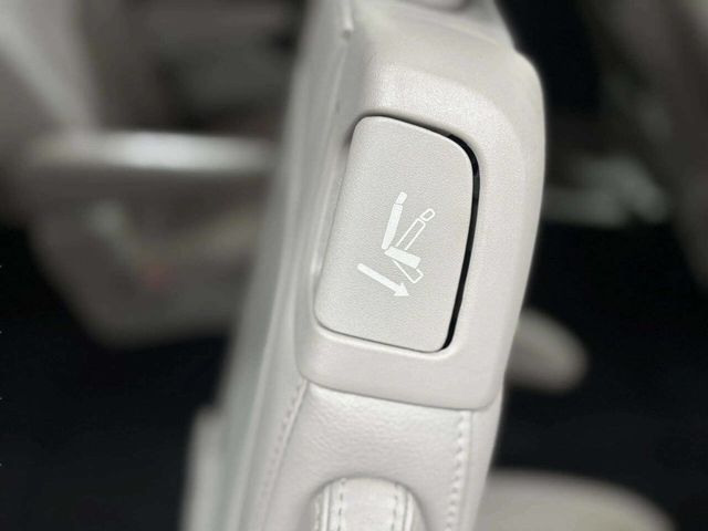 2018 Chrysler Pacifica Touring L Plus FWD - 22982596 - 21