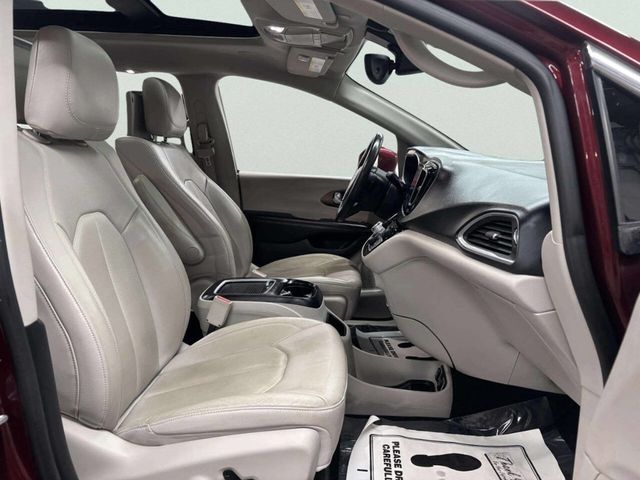 2018 Chrysler Pacifica Touring L Plus FWD - 22982596 - 25
