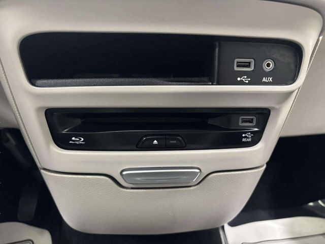 2018 Chrysler Pacifica Touring L Plus FWD - 22982596 - 39