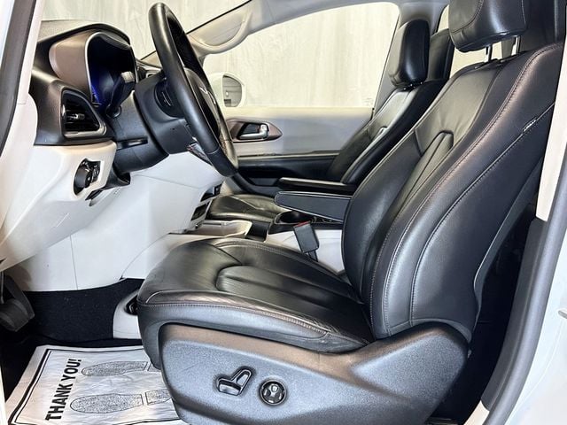 2018 Chrysler Pacifica Touring L Plus FWD - 23071389 - 16
