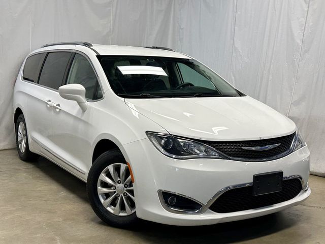 2018 Chrysler Pacifica Touring L Plus FWD - 23071389 - 1
