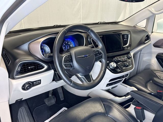 2018 Chrysler Pacifica Touring L Plus FWD - 23071389 - 20