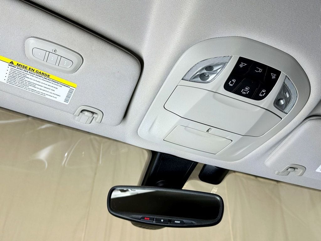 2018 Chrysler Pacifica Touring L Plus FWD - 23071389 - 33