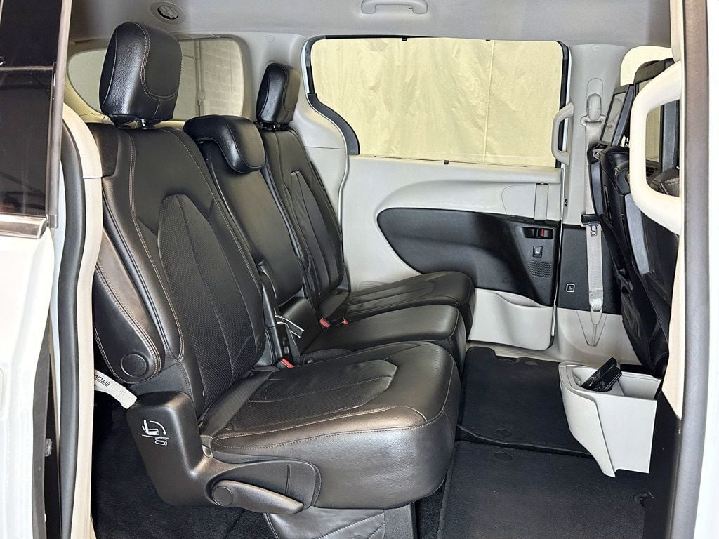 2018 Chrysler Pacifica Touring L Plus FWD - 23071389 - 36
