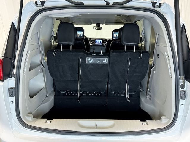 2018 Chrysler Pacifica Touring L Plus FWD - 23071389 - 45